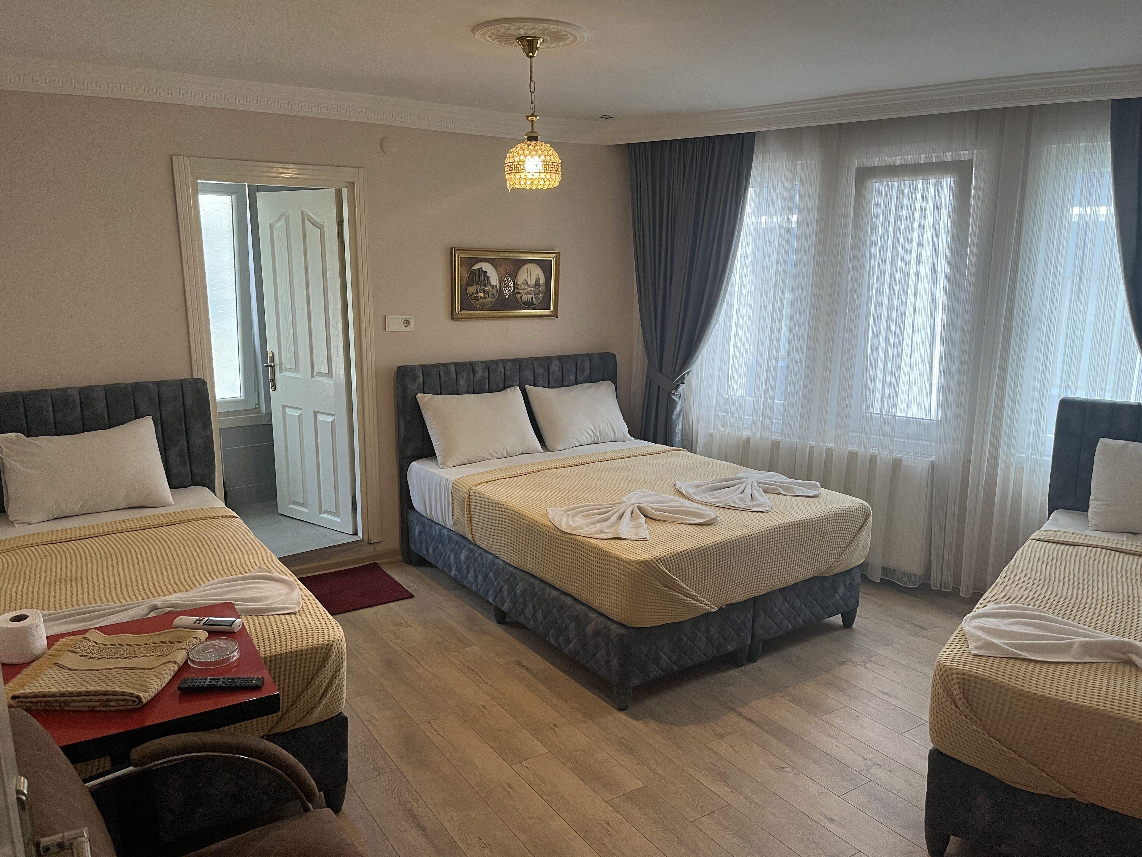 Metropol Hotel 2 — Photos 3
